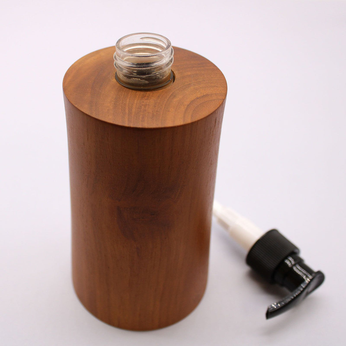 Zeepdispenser van Teakhout – Taps Model – Navulbaar