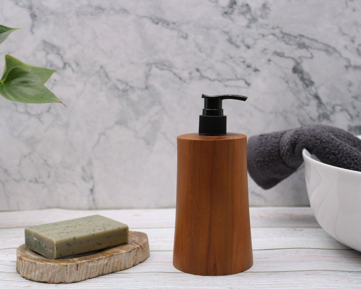 Zeepdispenser van Teakhout – Taps Model – Navulbaar