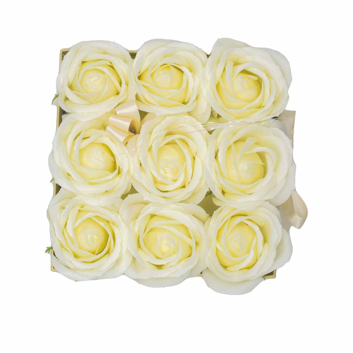 Zeepbloemen Geschenkboeket – 9 Crèmekleurige Rozen