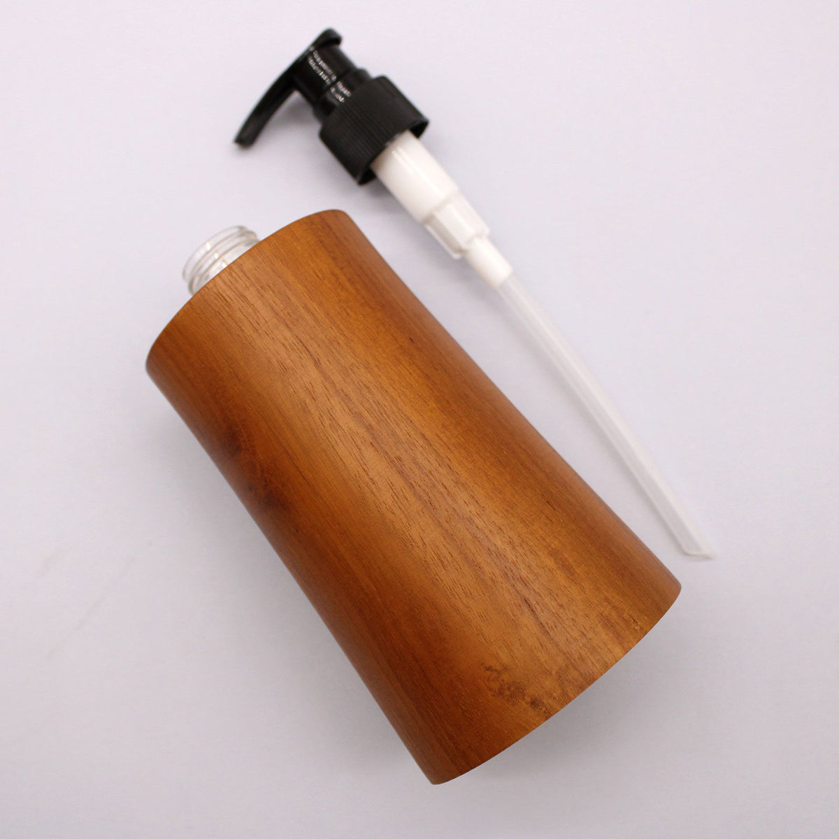 Zeepdispenser van Teakhout – Taps Model – Navulbaar
