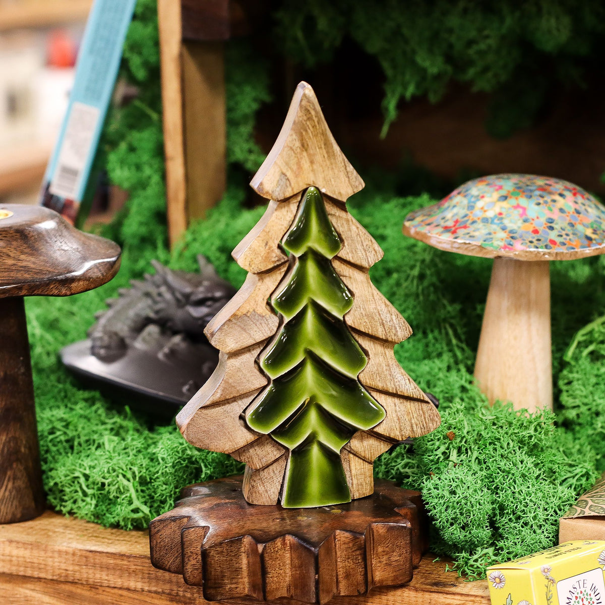 Mango Houten Kerstboom met Groen Emaille – 15 cm