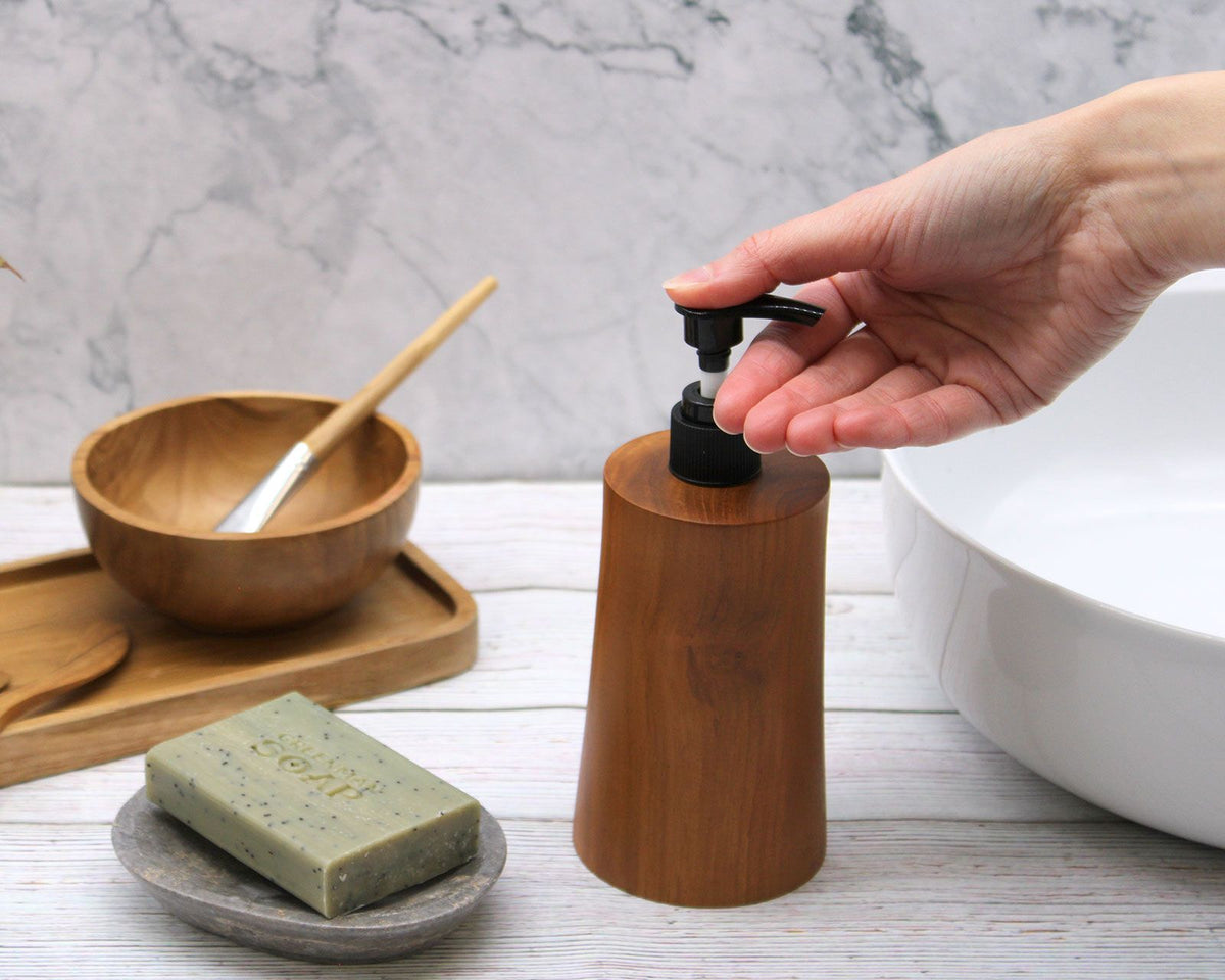 Zeepdispenser van Teakhout – Taps Model – Navulbaar
