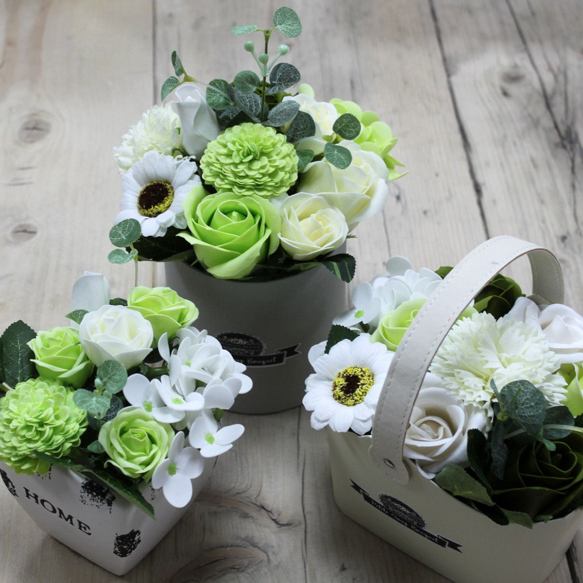 Zeepbloemen Petite Basket – Pastel Green