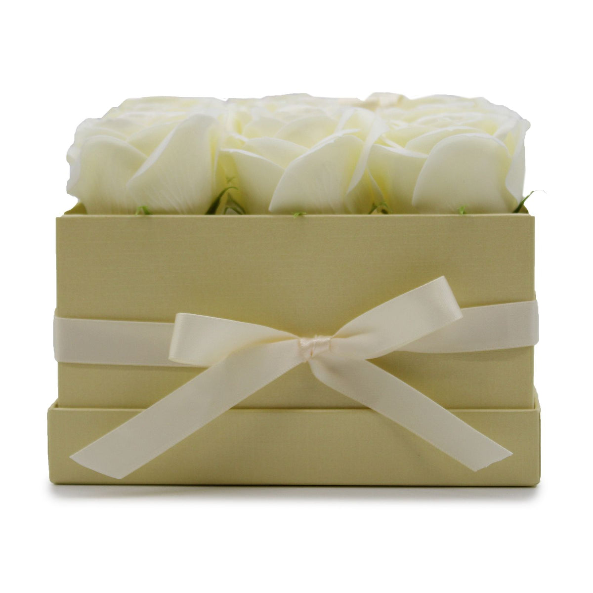 Zeepbloemen Geschenkboeket – 9 Crèmekleurige Rozen